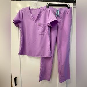 Figs scrub set in Lilac Dawn, size small top and small TALL bottoms